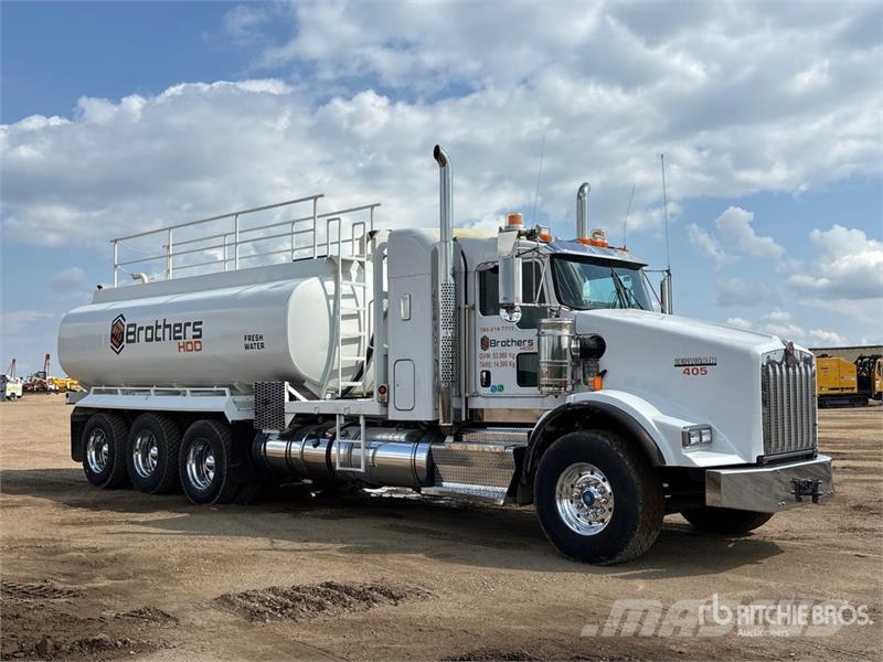 Kenworth T800 صهاريج مياه