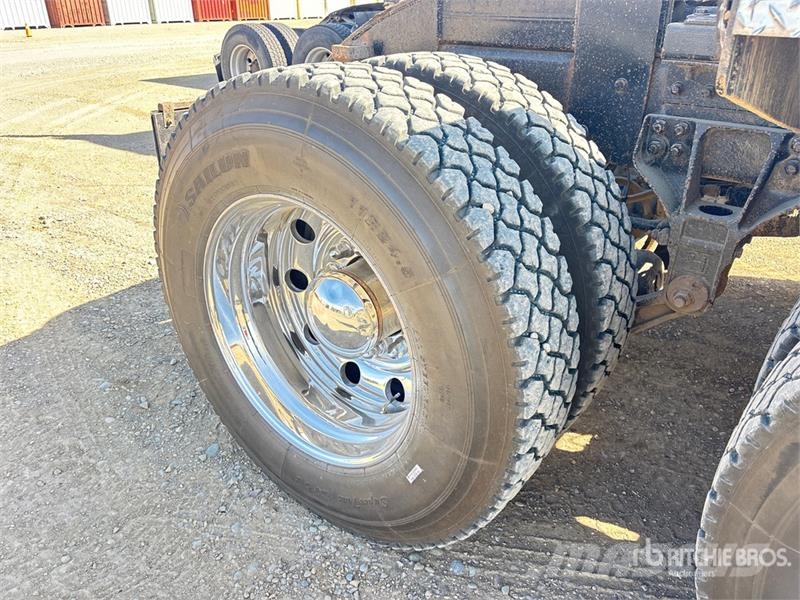 Kenworth T800 Tractor Units