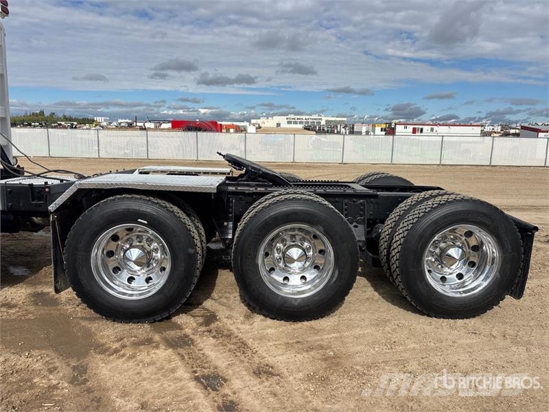 Kenworth T800 中古トラクターヘッド | トレーラーヘッド