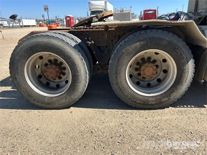 Kenworth T800 Prime Movers