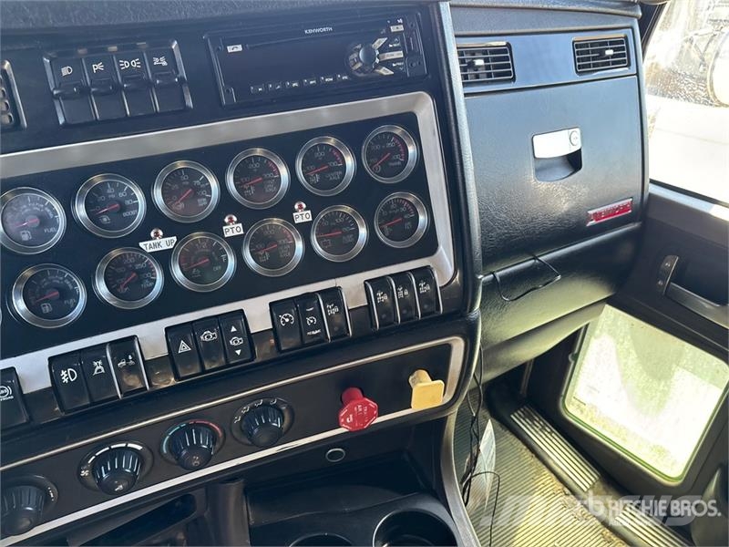Kenworth T800 Kombinētās vakumsūkņa mašīnas
