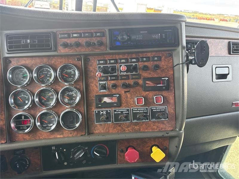 Kenworth T800 Andere Fahrzeuge