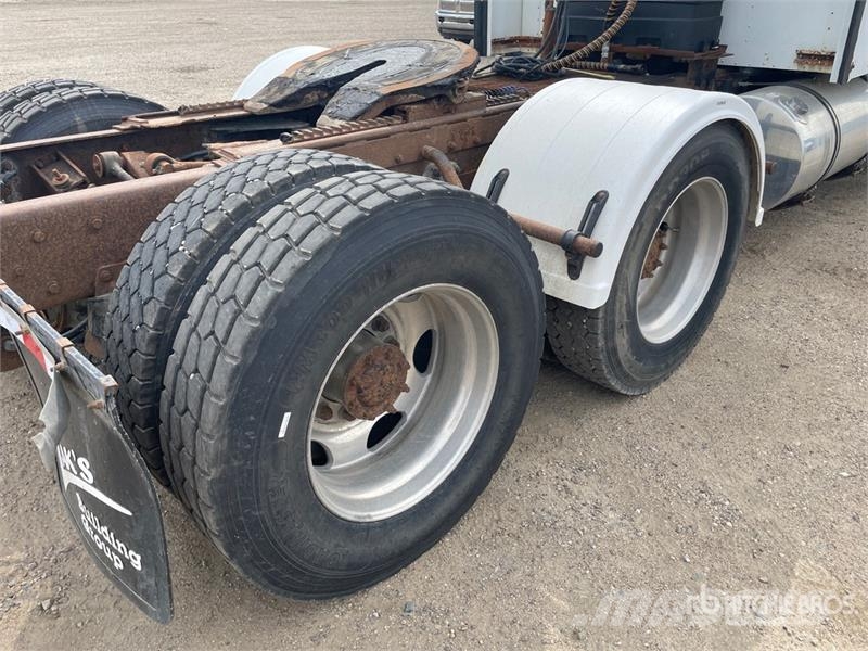 Kenworth T800 Prime Movers