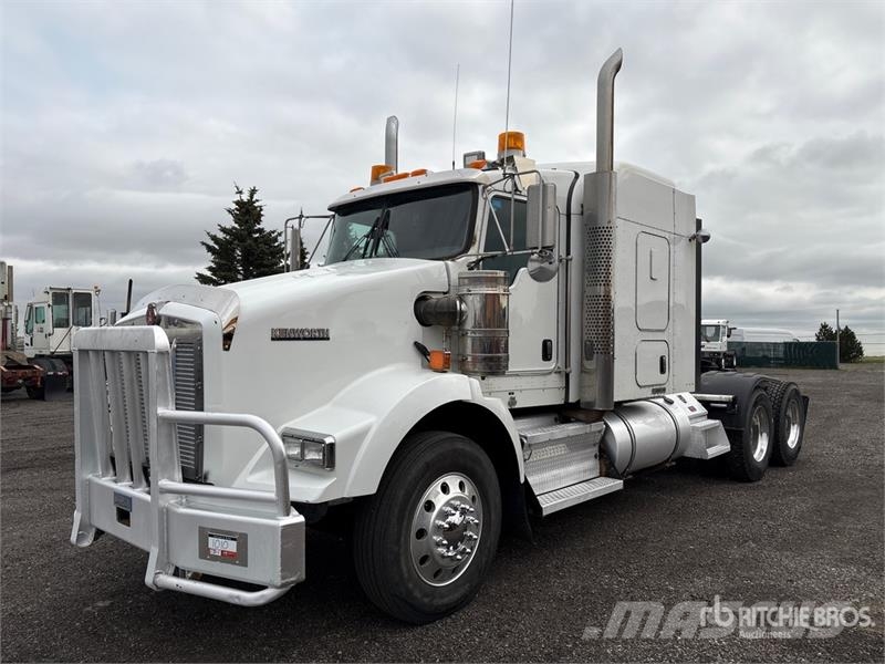 Kenworth T800 Vetopöytäautot