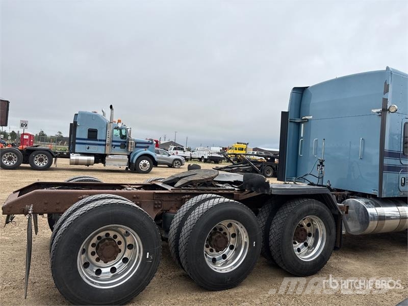 Kenworth T800 Vetopöytäautot