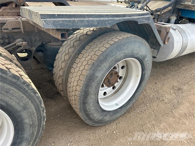Kenworth T800 Cavalos mecânicos