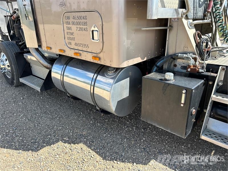 Kenworth T800 Vetopöytäautot