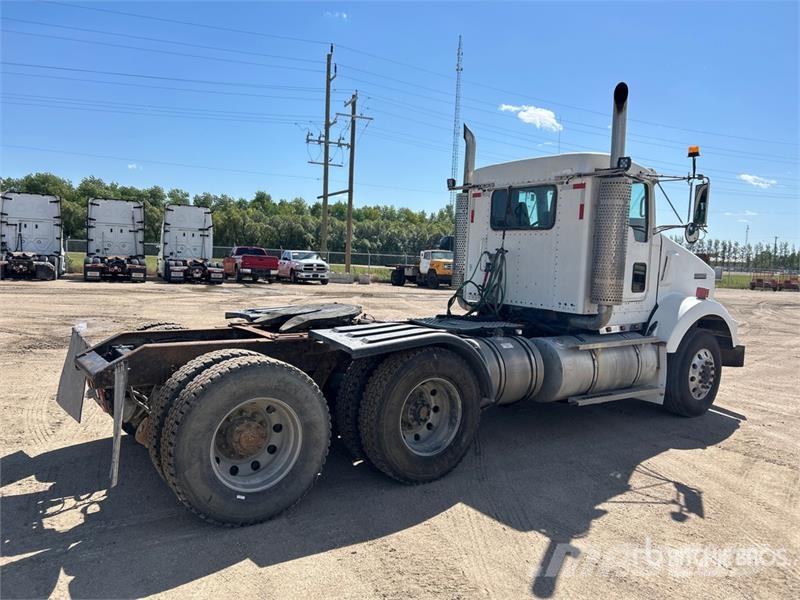 Kenworth T800 Vetopöytäautot