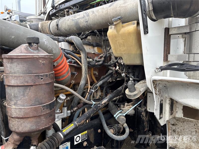 Kenworth T800 Vetopöytäautot