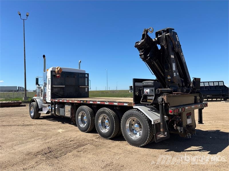 Kenworth T800 شاحنات الرافعات