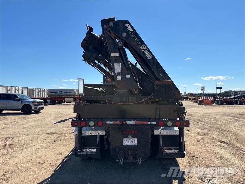 Kenworth T800 شاحنات الرافعات