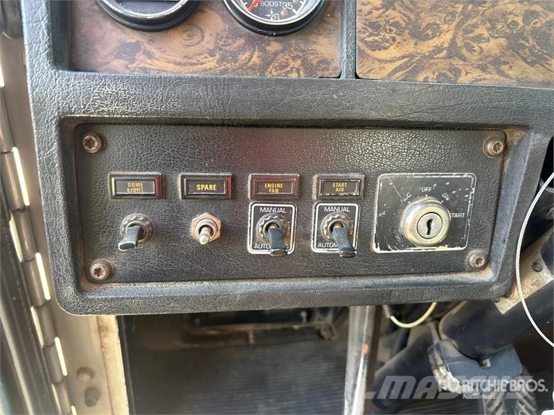 Kenworth T800 曳引機組件