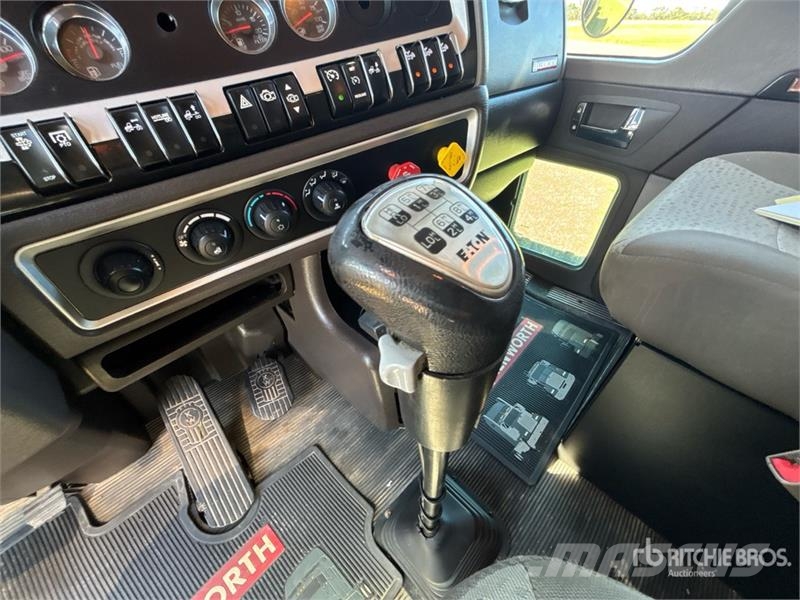Kenworth T800 Vetopöytäautot