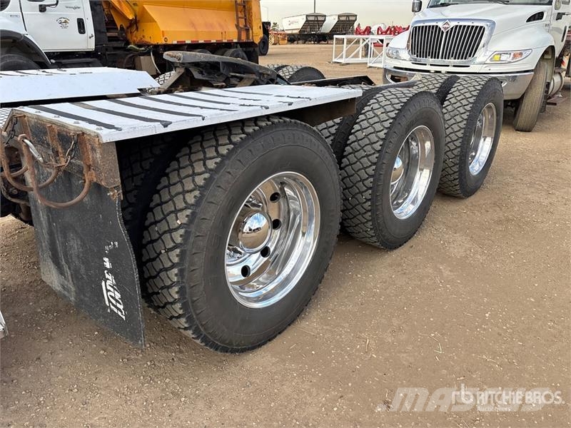 Kenworth T800 트랙터 유닛