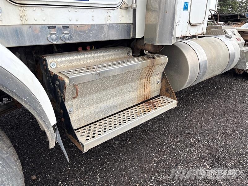 Kenworth T800 Tractor Units