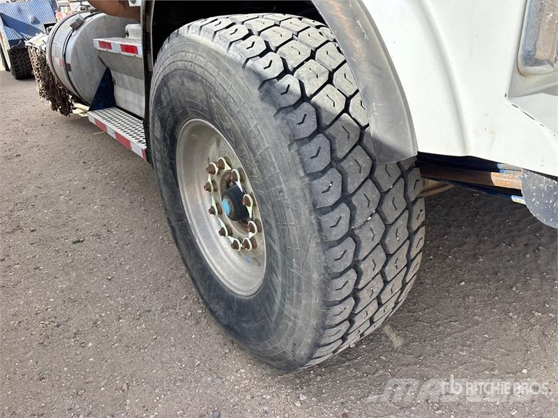 Kenworth T800 Cabins and interior
