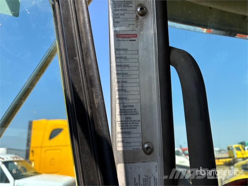 Kenworth T800 كابينة والداخلية