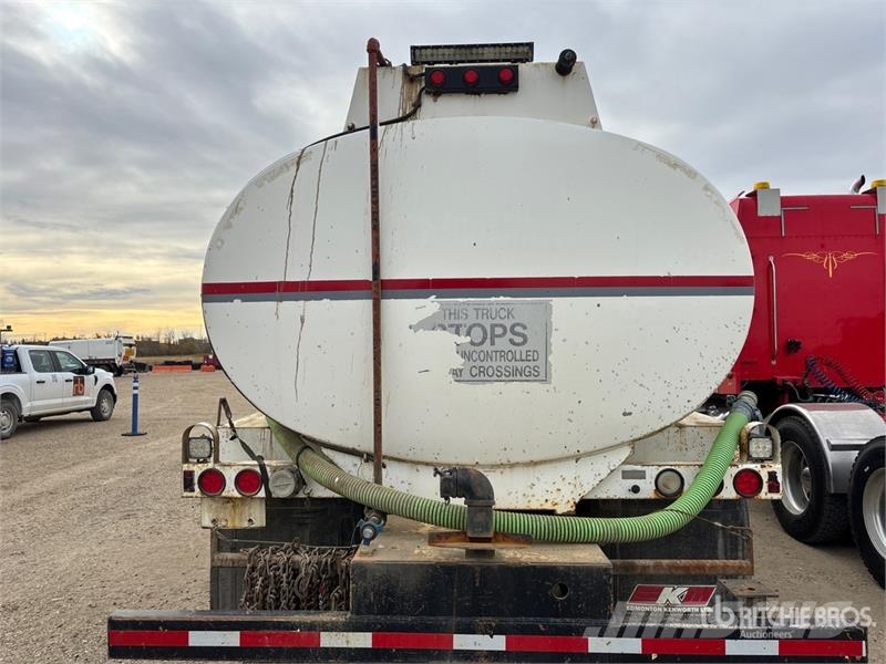 Kenworth T800 4472 gal 6x4 Fuel Truck Tovornjaki cisterne