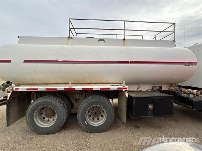 Kenworth T800 4472 gal 6x4 Fuel Truck Tovornjaki cisterne