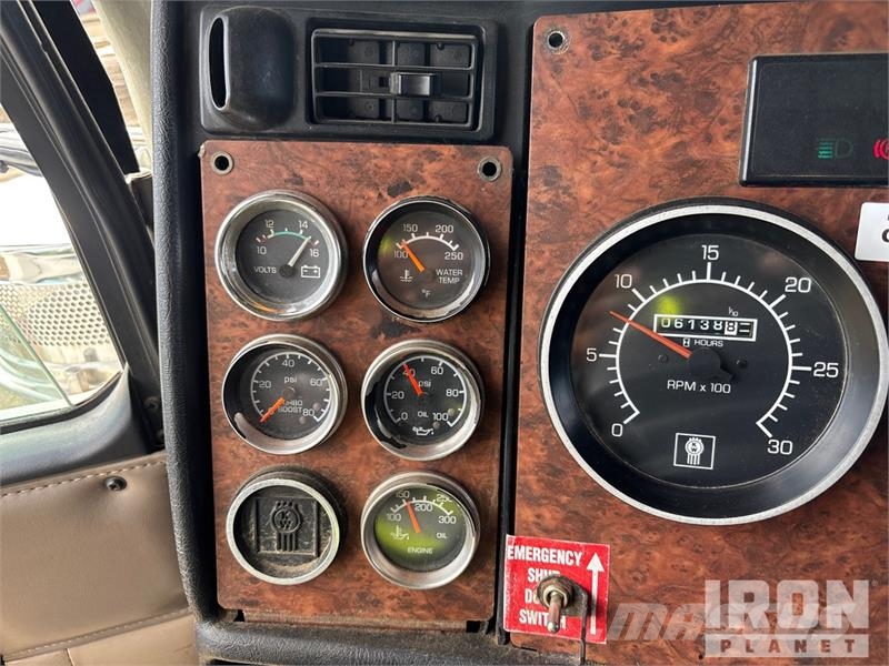 Kenworth T800 60 bbl 6x4 Hot Oil Truck Equipamento de processamento