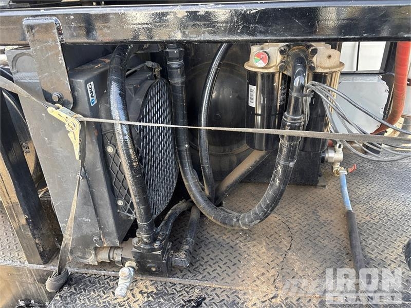 Kenworth T800 60 bbl 6x4 Hot Oil Truck Equipamento de processamento