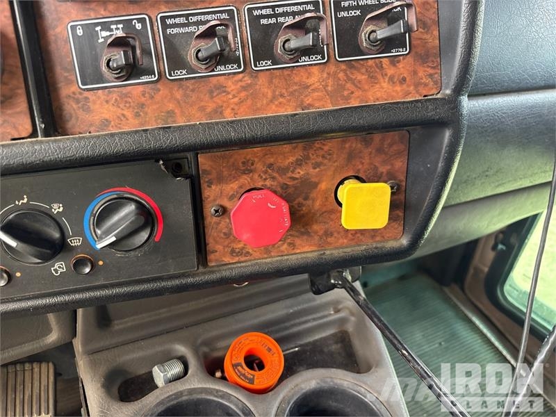 Kenworth T800 60 bbl 6x4 Hot Oil Truck Equipamento de processamento
