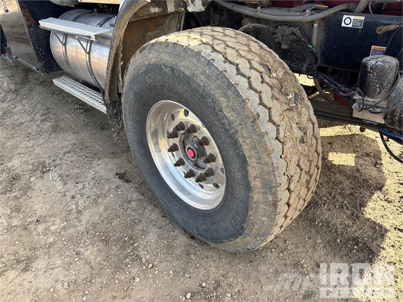 Kenworth T800 60 bbl 6x4 Hot Oil Truck Equipamento de processamento