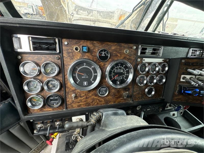 Kenworth T800 6x4 Sleeper Tow Truck Recovery vozila