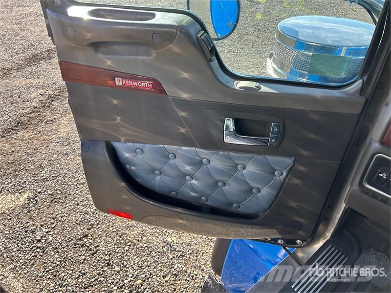Kenworth T800 6x4 Sleeper Winch Truck Recovery vehicles