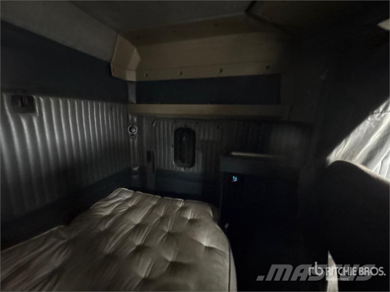 Kenworth T800 6x4 Sleeper Tow Truck Recovery vozila