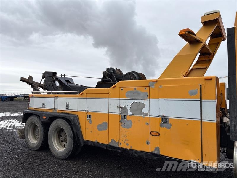 Kenworth T800 6x4 Sleeper Tow Truck Recovery vozila
