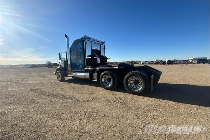Kenworth T800 6x4 Sleeper Winch Truck Camion dépannage