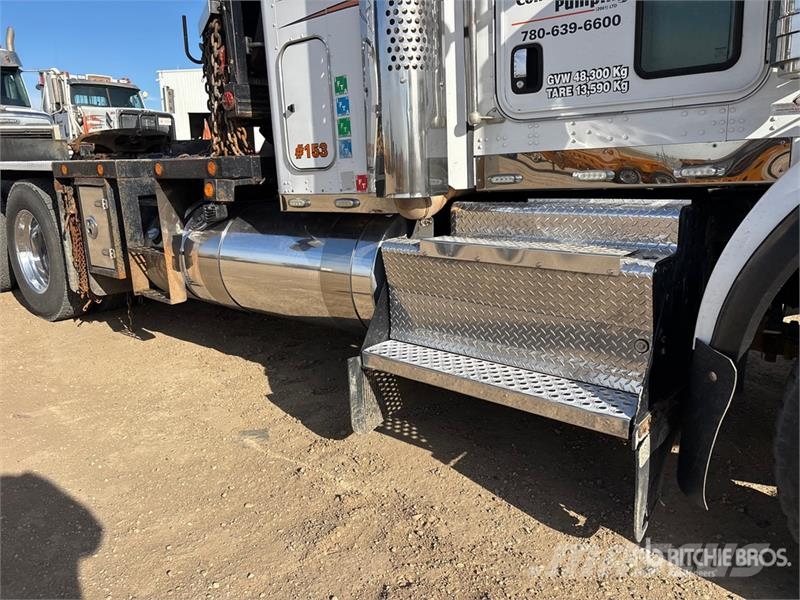 Kenworth T800 6x4 Sleeper Winch Truck Автомобили за пътна помощ