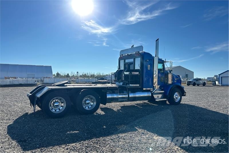Kenworth T800 6x4 Sleeper Winch Truck Recovery vehicles