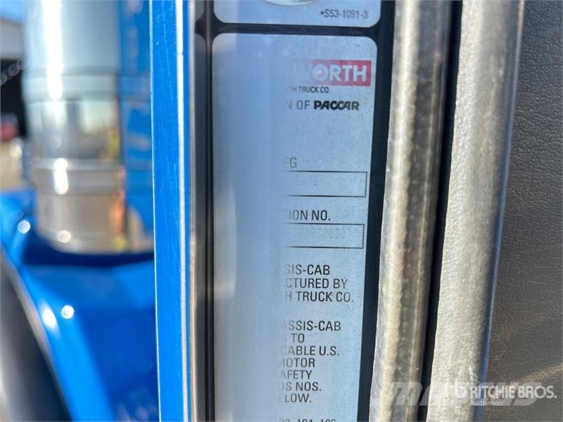 Kenworth T800 6x4 Sleeper Winch Truck Recovery vehicles