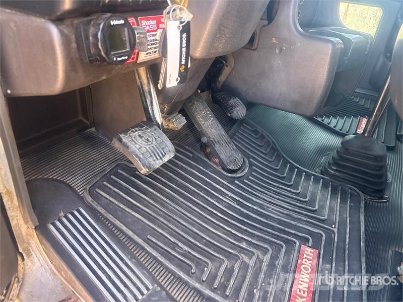 Kenworth T800 6x4 Sleeper Winch Truck Camion dépannage