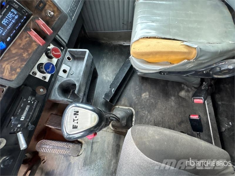 Kenworth T800 6x4 Sleeper Tow Truck Recovery vozila