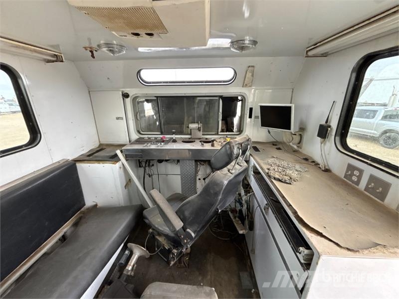 Kenworth T800 6x4 Sleeper Wireline Logging Truck (Inoperabl Perdirbimo įranga