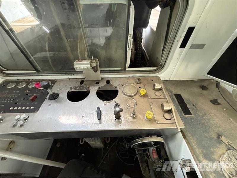 Kenworth T800 6x4 Sleeper Wireline Logging Truck (Inoperabl Perdirbimo įranga