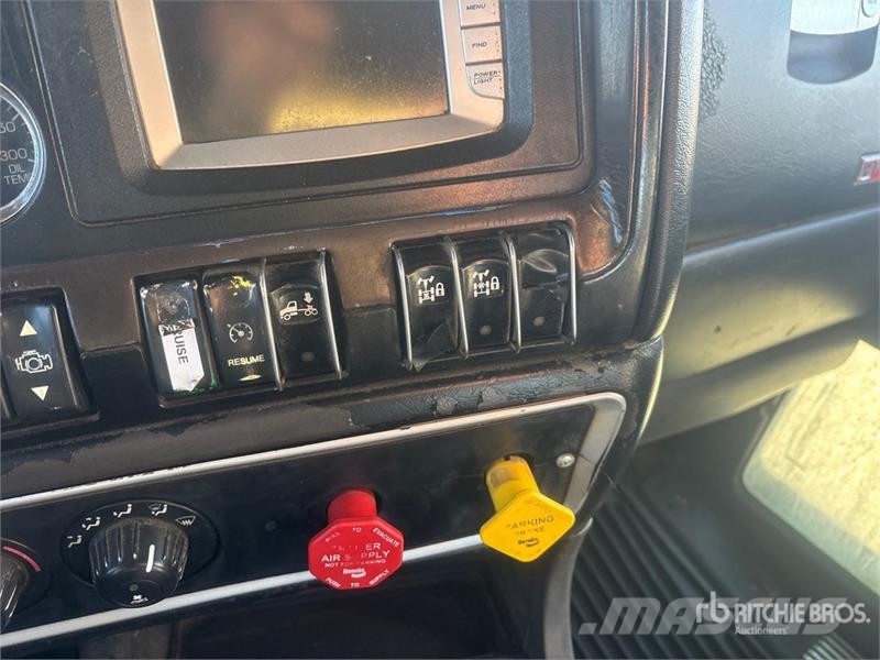 Kenworth T800 6x4 Sleeper Winch Truck Camion dépannage