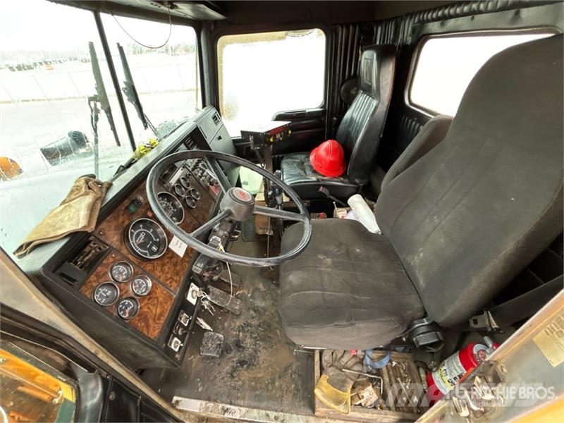 Kenworth T800 6x4 Snow Plow Truck Veicoli municipali
