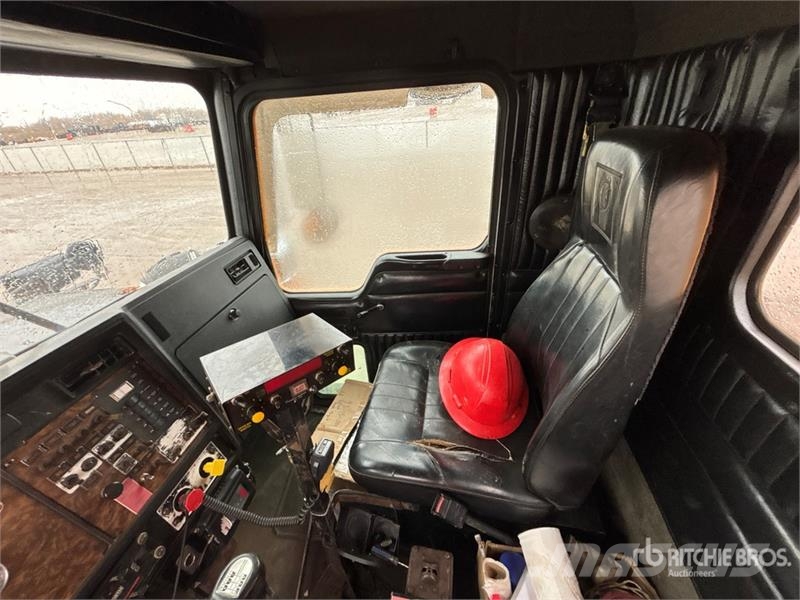 Kenworth T800 6x4 Snow Plow Truck Veicoli municipali