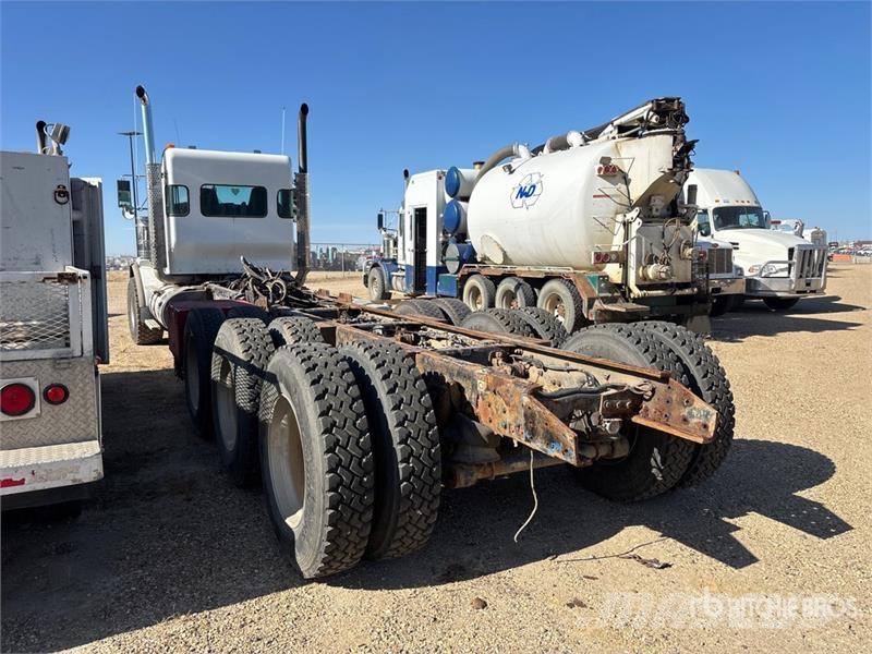 Kenworth T800 8x6 Cab and Chassis (Inoperable) Кабини