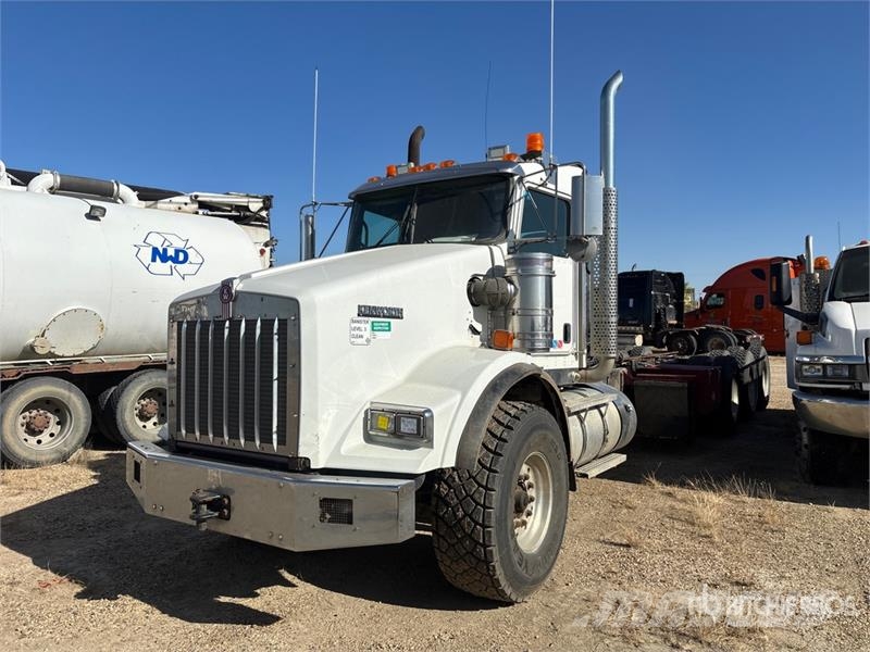 Kenworth T800 8x6 Cab and Chassis (Inoperable) Кабини