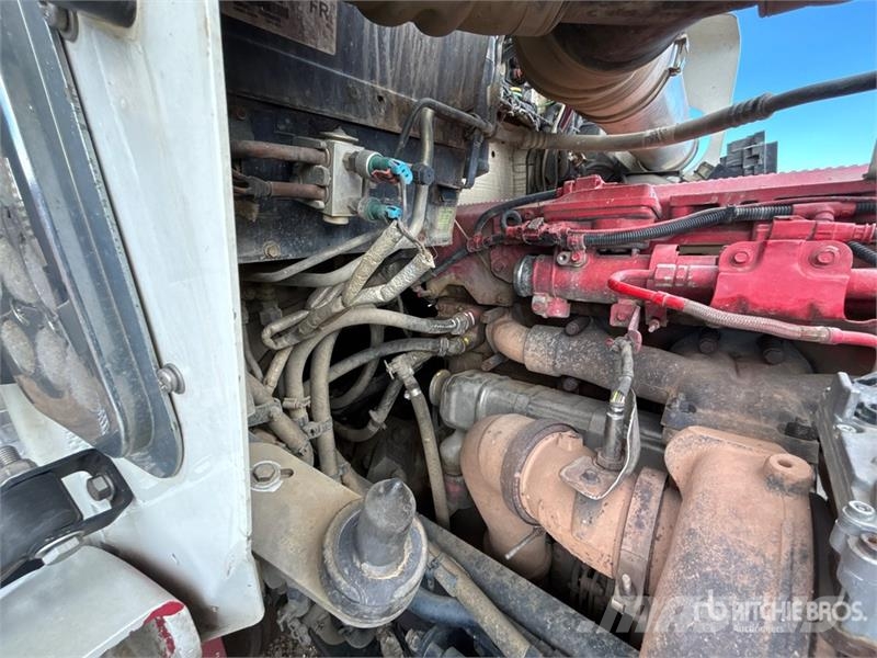 Kenworth T800 8x6 Sleeper Winch Truck 救援车