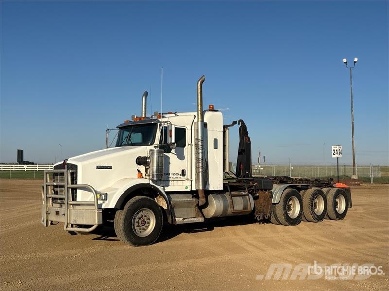 Kenworth T800 8x6 Sleeper Hooklift Truck Камиони с кран с кука