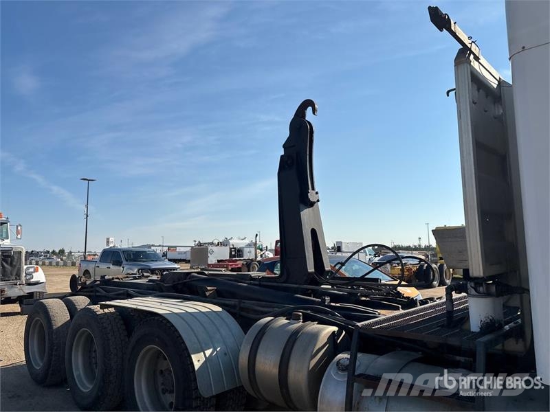 Kenworth T800 8x6 Sleeper Hooklift Truck Vinçli kamyonlar