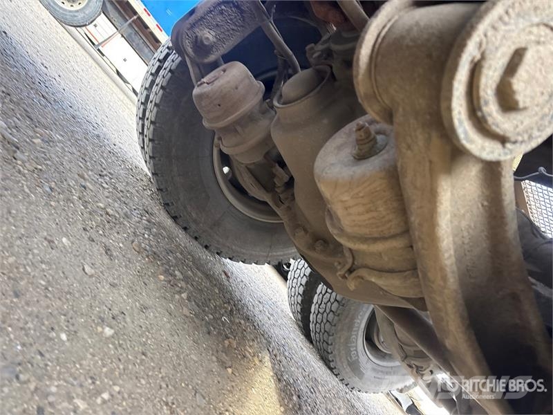 Kenworth T800 8x6 Sleeper Winch Truck 救援車