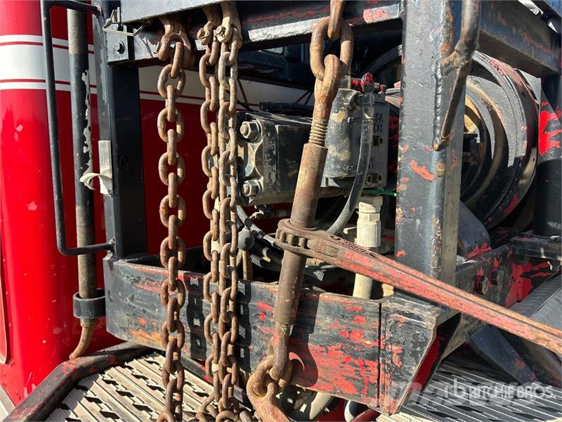Kenworth T800 8x6 Sleeper Winch Truck Vyslobodzovacie vozidlá