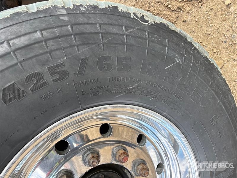 Kenworth T800 8x6 Sleeper Winch Truck 救援车